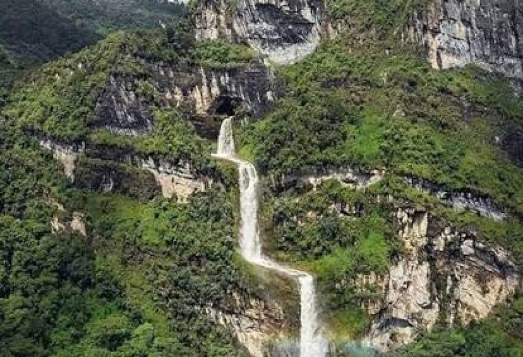cascada2